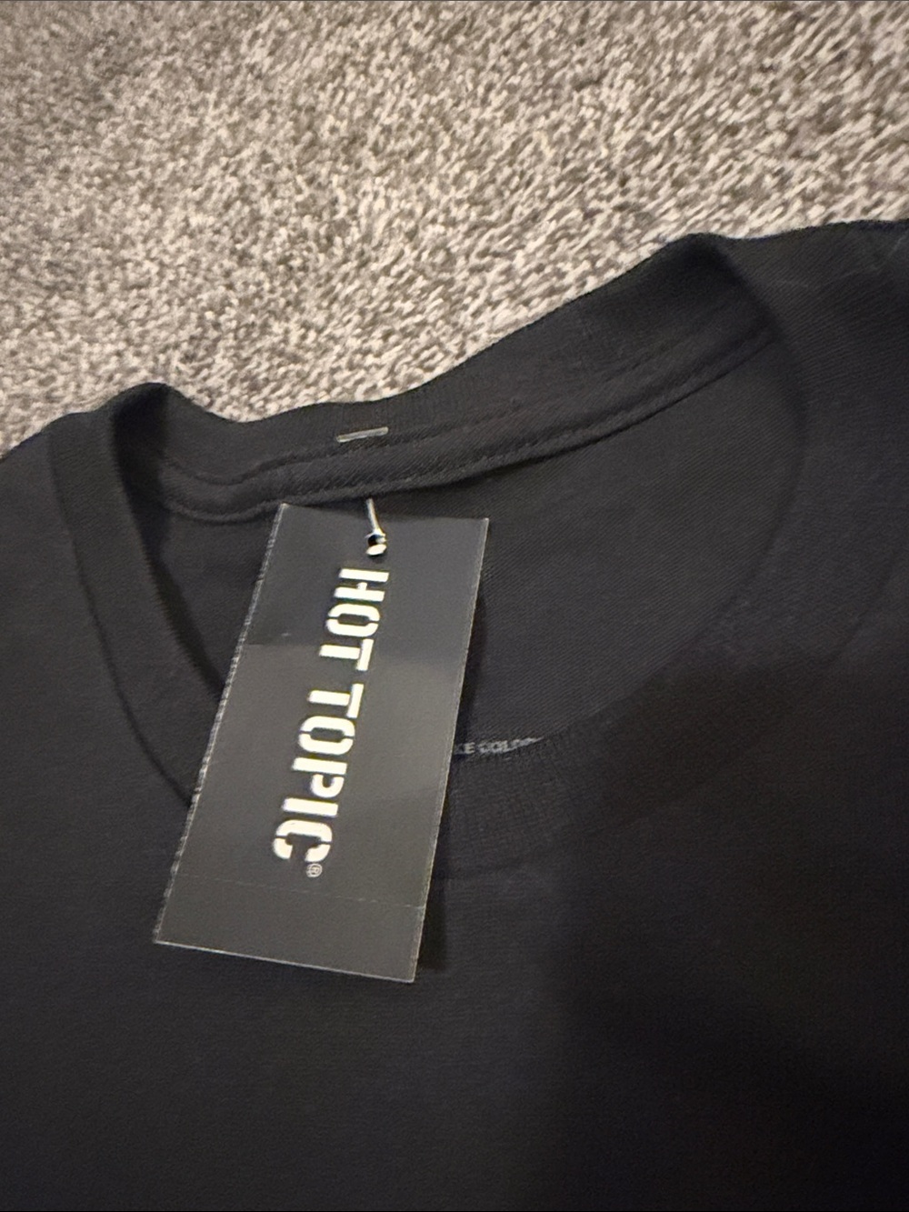 Lana Del Rey Graphic Tee - Black with Yellow Print - Picture 3 of 4